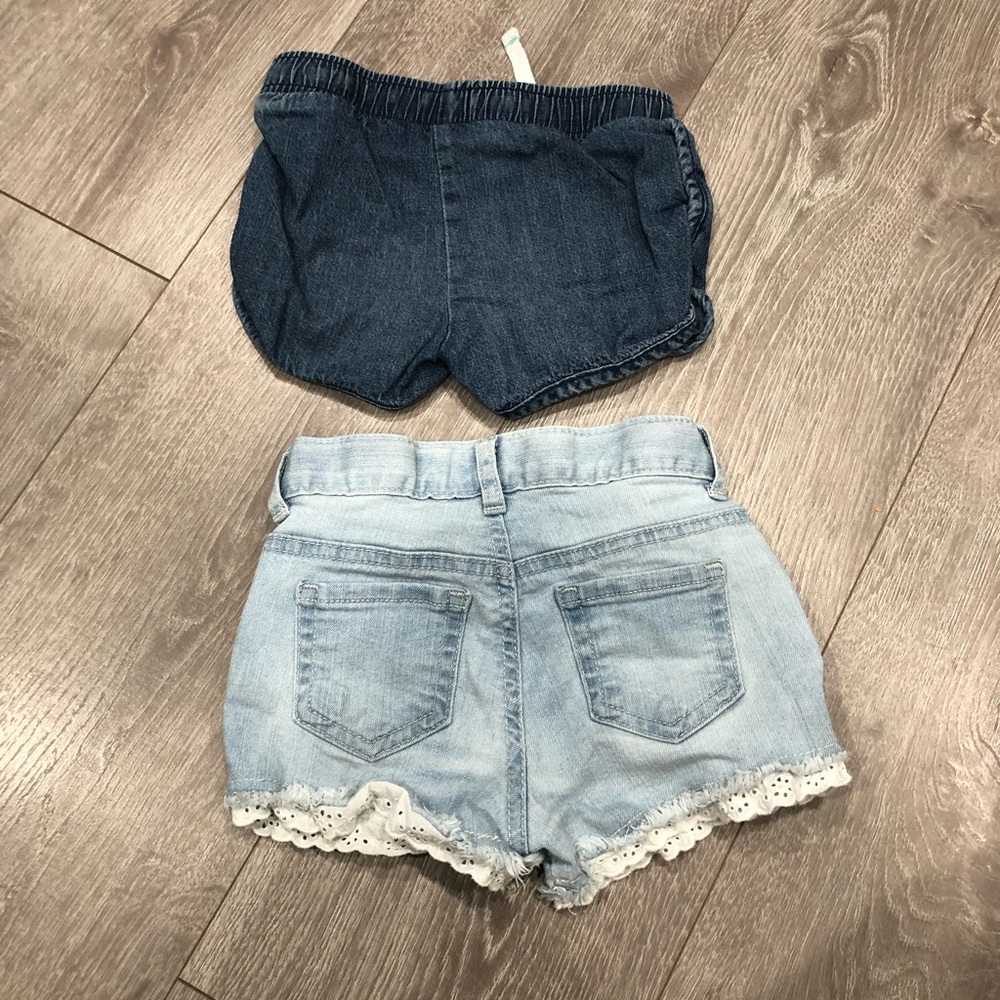 4T denim shorts bundle - Picture 4 of 4